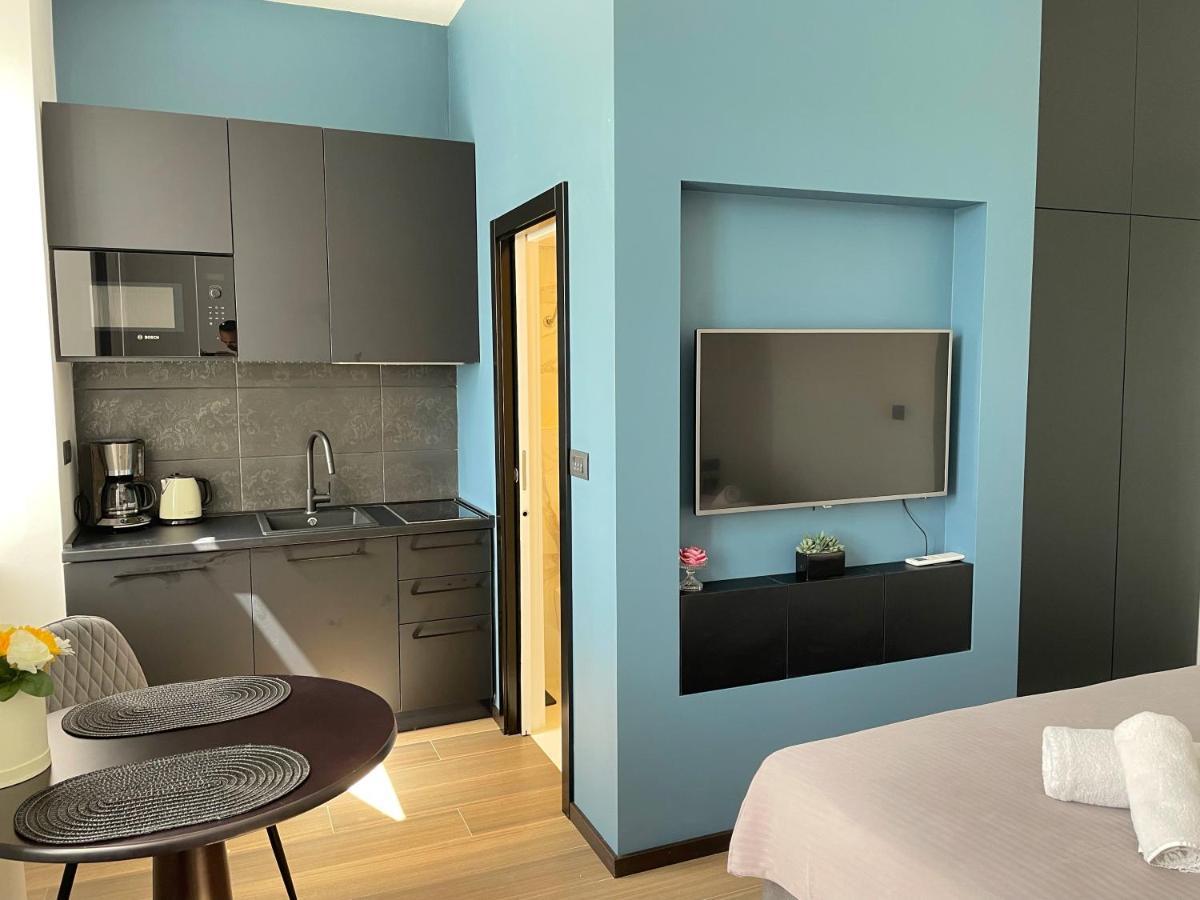 Navis City Apartments Pula Bagian luar foto